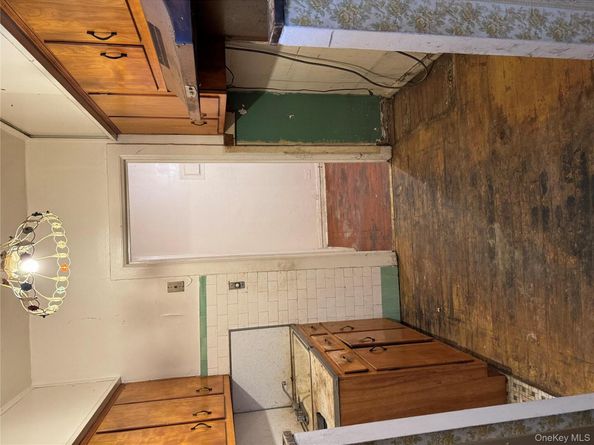 2925 Matthews Avenue 4C, Bronx NY 10467
