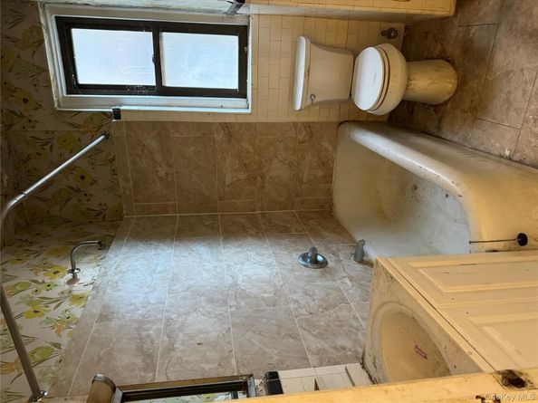 2925 Matthews Avenue 4C, Bronx NY 10467