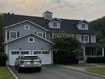 8 Farm Lane