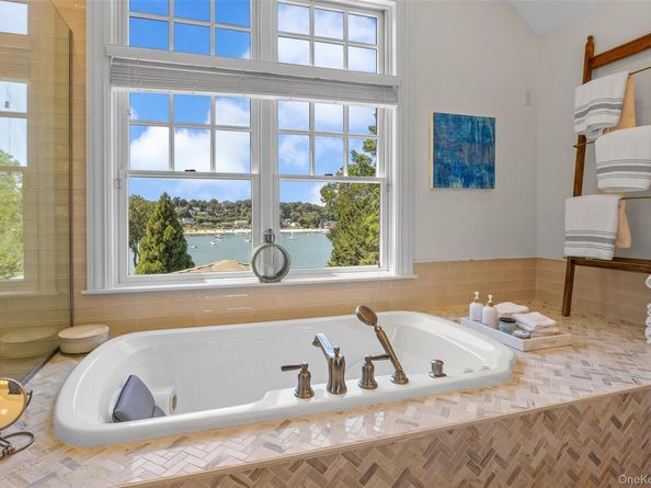 201 Prospect Road, Centerport NY 11721