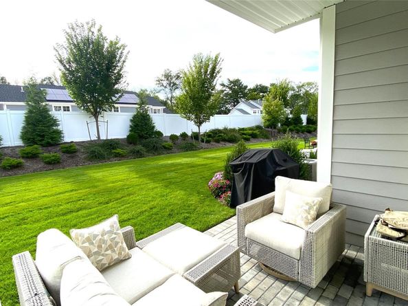 242 Coach Drive, Woodbury NY 11797