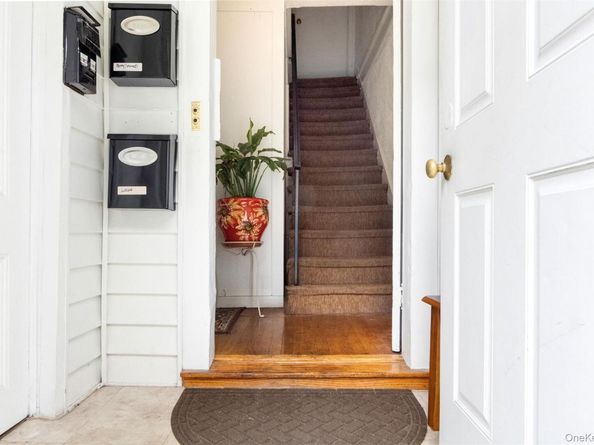 14 S Terrace Avenue, Mount Vernon NY 10550