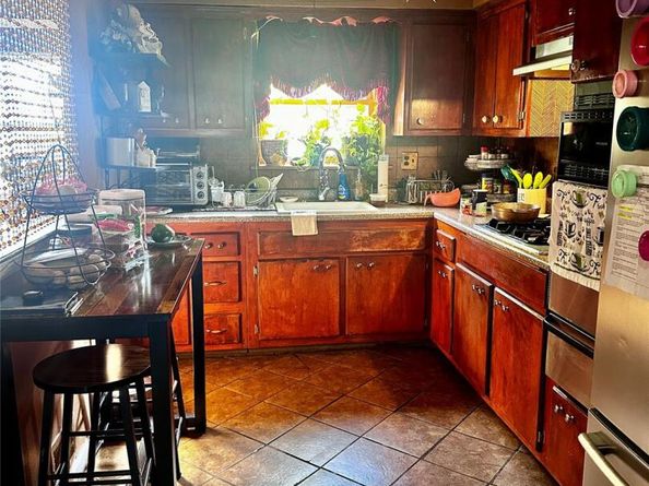 2286 Lacombe Avenue, Bronx NY 10473