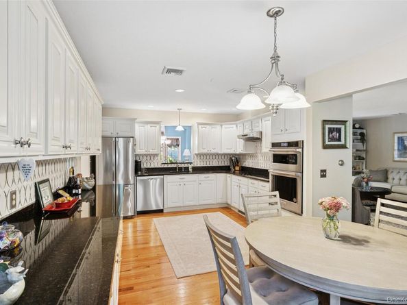 167 Huntington Bay Road, Huntington NY 11743