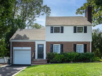 86 Dennis Street