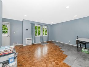 1038 Manor Lane, Bay Shore NY 11706