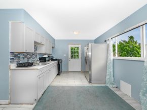1038 Manor Lane, Bay Shore NY 11706