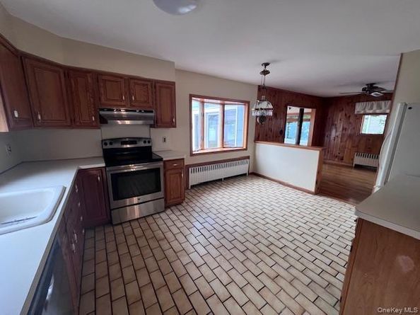 812 Halstead Avenue, Mamaroneck NY 10543