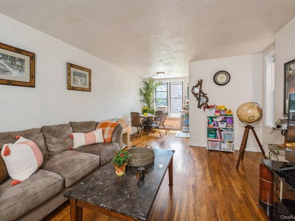 678 Warburton Avenue 5J, Yonkers NY 10701