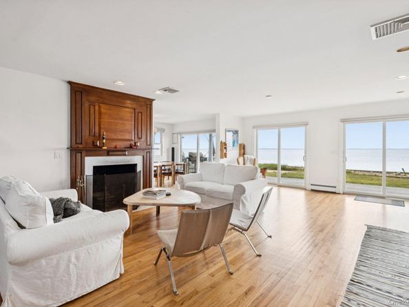 5 Bay Road, East Patchogue NY 11772