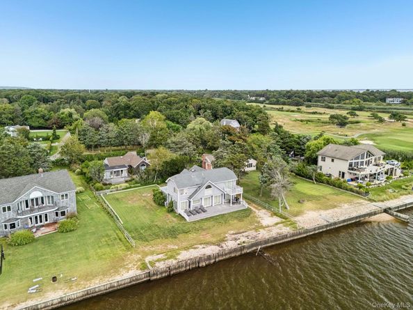 5 Bay Road, East Patchogue NY 11772
