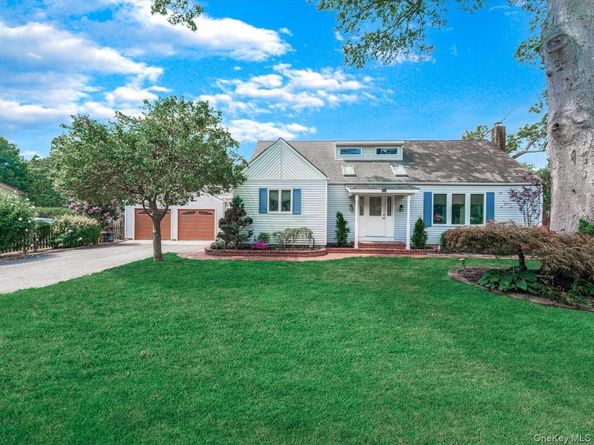 60 Hanrahan Avenue, Farmingville NY 11738
