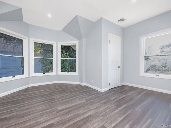 178 N Ocean Avenue, Patchogue NY 11772