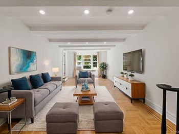 152 E 94th Street