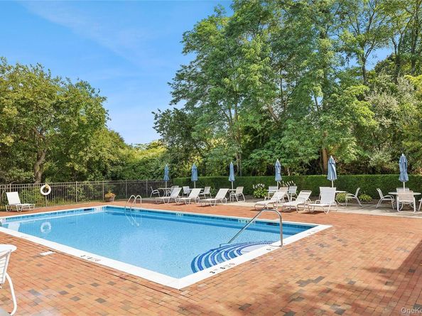 52 Fairway Place 14, Montauk NY 11954