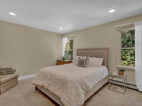 105 Cliff Road, Port Jefferson NY 11777