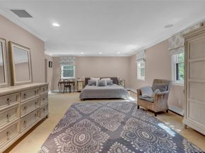 105 Cliff Road, Port Jefferson NY 11777
