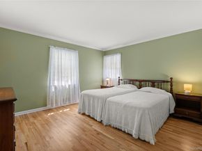 3 Peartree Lane, Huntington Station NY 11746