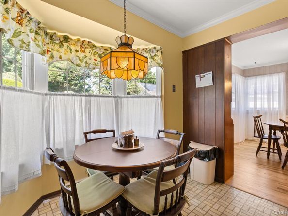 3 Peartree Lane, Huntington Station NY 11746