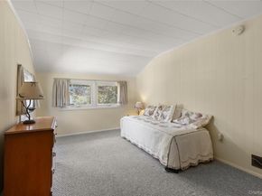 3 Peartree Lane, Huntington Station NY 11746