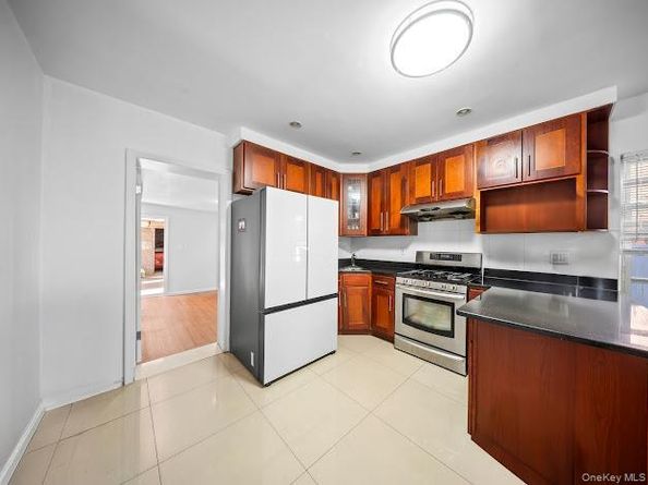 4604 195th Street, Flushing NY 11358