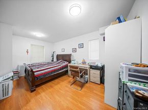 4604 195th Street, Flushing NY 11358