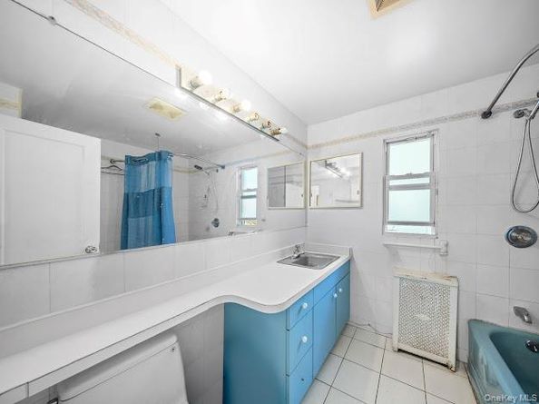 4604 195th Street, Flushing NY 11358