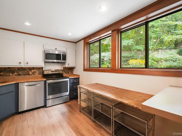 155 Revolutionary Road, Briarcliff Manor NY 10510