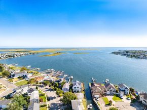 306 Park Avenue, Freeport NY 11520