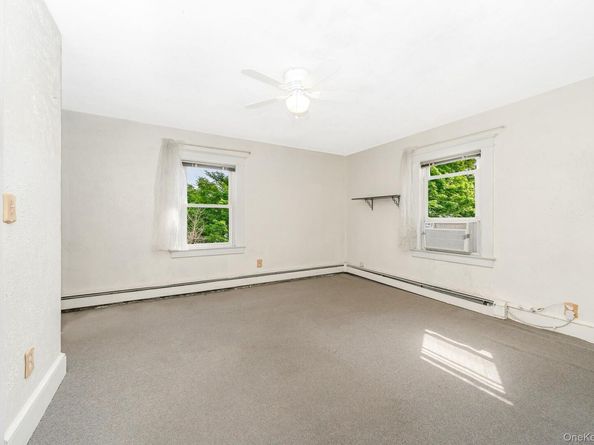 306 Park Avenue, Freeport NY 11520