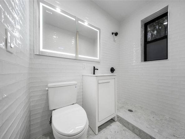 31-14 Crescent Street 5B, Astoria NY 11106