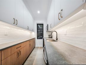 31-14 Crescent Street 5B, Astoria NY 11106