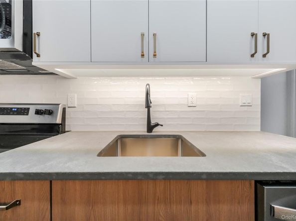 31-14 Crescent Street 5B, Astoria NY 11106