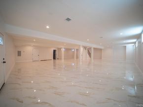 957 Dana Avenue, Valley Stream NY 11580