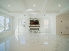 957 Dana Avenue, Valley Stream NY 11580