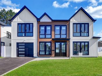 27 Red Maple Drive N