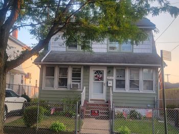 139-22 182 Street