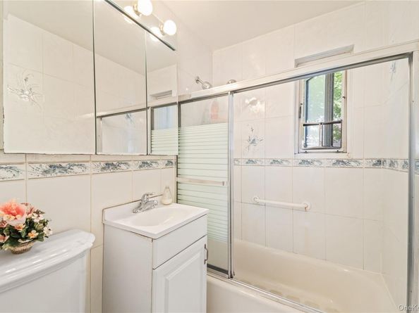 225-35 88th Avenue Lower, Queens Village NY 11427