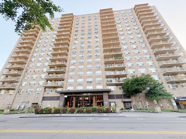 41-40 Union St 6D, Flushing NY 11353