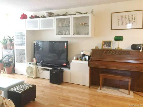 41-40 Union St 6D, Flushing NY 11353