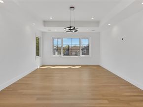 2661 Hyacinth Street, Westbury NY 11590