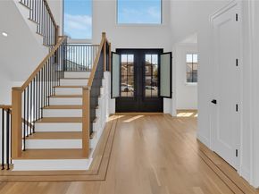 2661 Hyacinth Street, Westbury NY 11590
