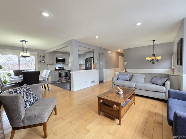 45 Mallard Avenue, Selden NY 11784