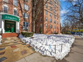 14235 84th Drive 2K, Jamaica NY 11435