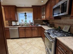 15936 88th Street, Howard Beach NY 11414