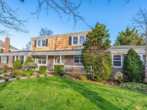 467 Hempstead Avenue, Rockville Centre NY 11570