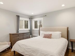 23 Gay Lore Drive, Huntington NY 11743