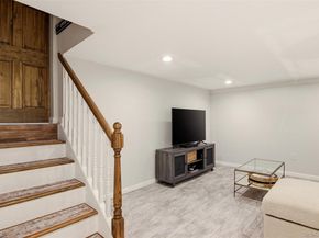 23 Gay Lore Drive, Huntington NY 11743