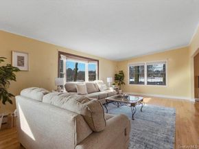 20 Rose Street, White Plains NY 10605