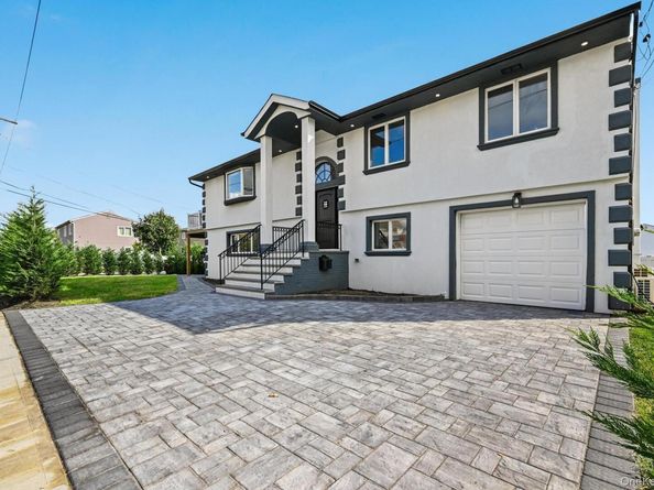 2675 Bellmore Avenue, Bellmore NY 11710